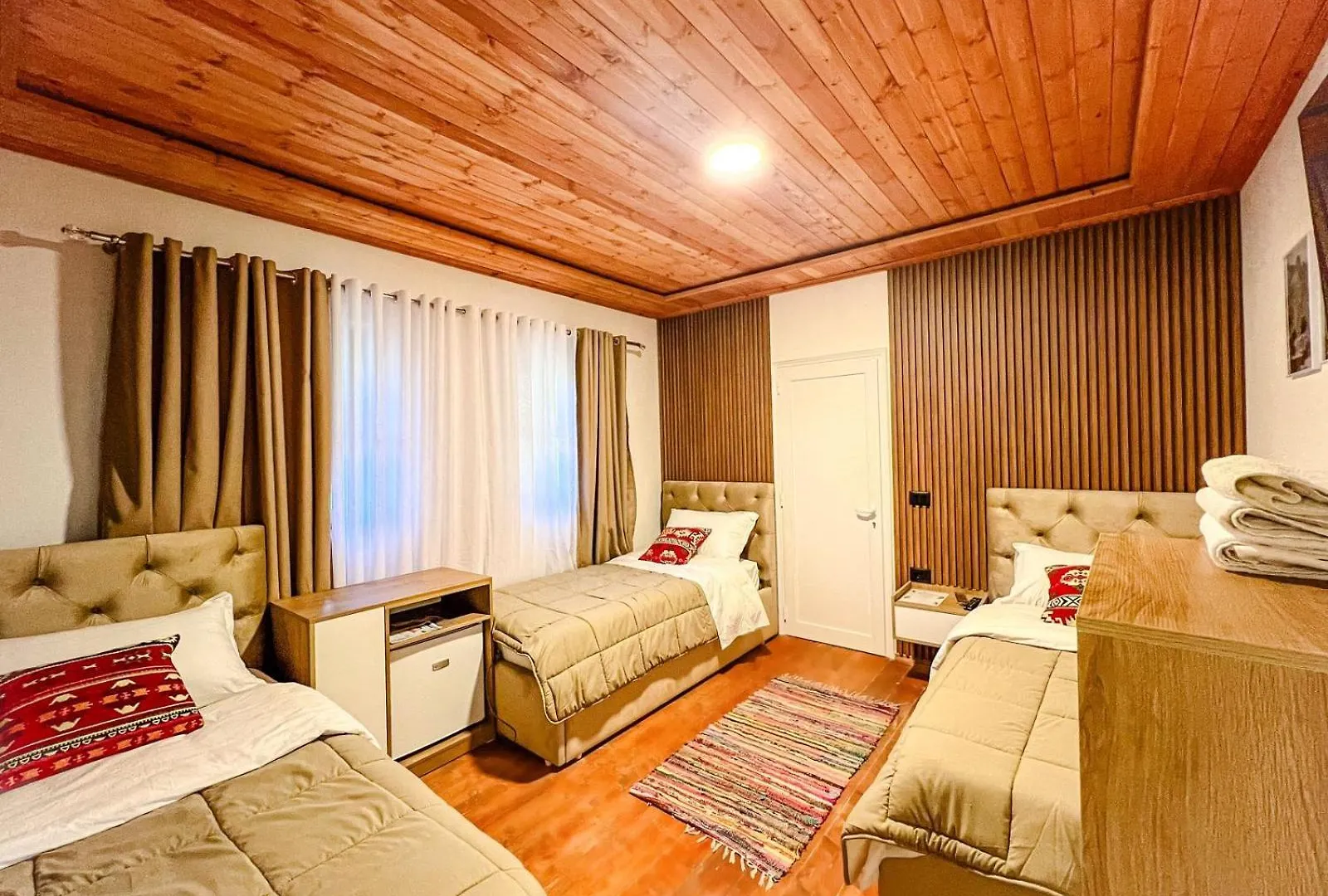 Farm stay Logu I Harushave Villa Theth